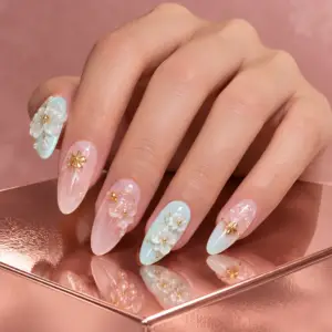 Mint Blush Daisy Press-On Nails